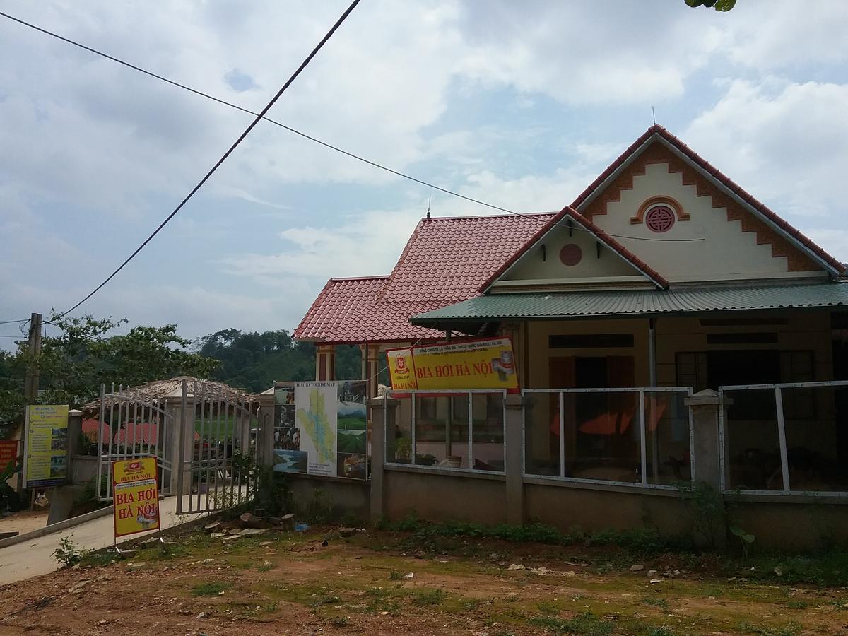 Thac Ba Family Homestay Ho To Esterno foto