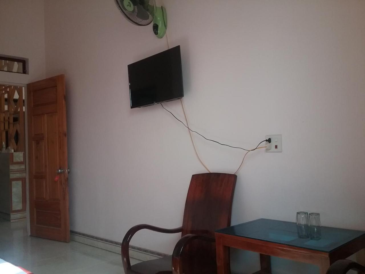 Thac Ba Family Homestay Ho To Esterno foto